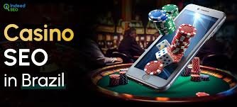 Mobile sportsbook betting on PH777 APK shown on smartphone with basketball and boxing images